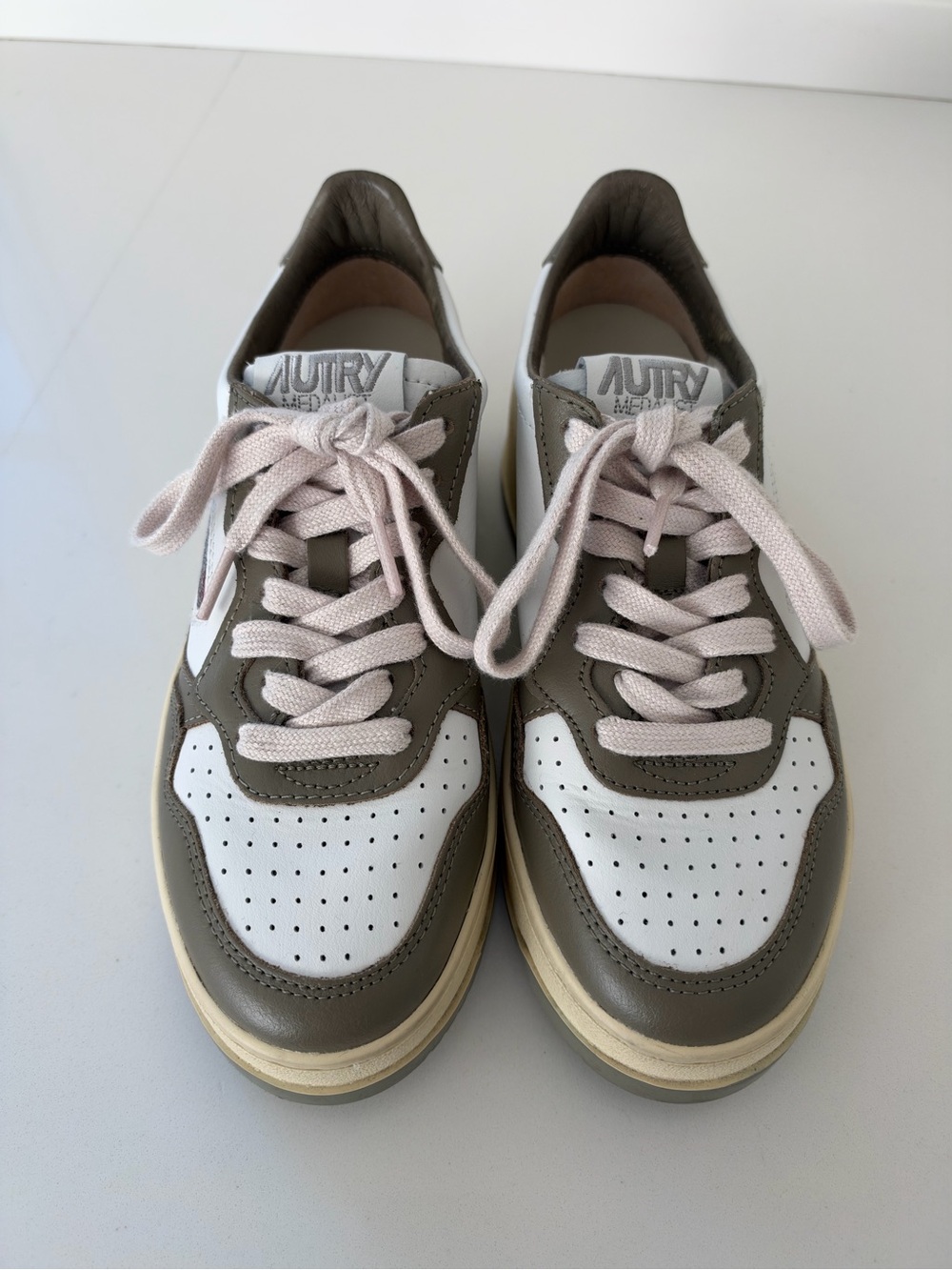 Autry Women's Low-Top Sneakers in Olive Green and White